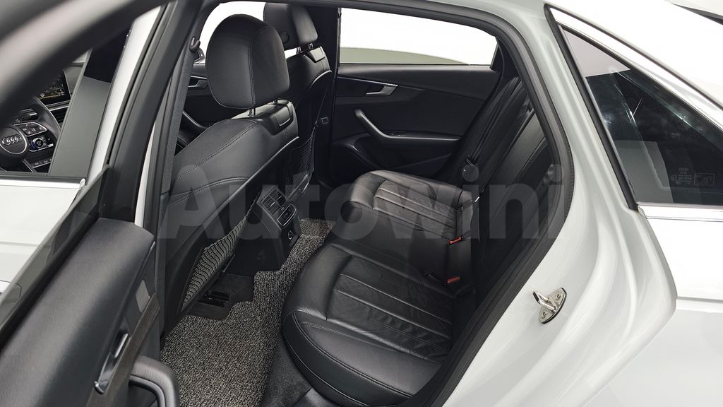 Audi A4 (B9) 40 TFSI Premium — снимка 11