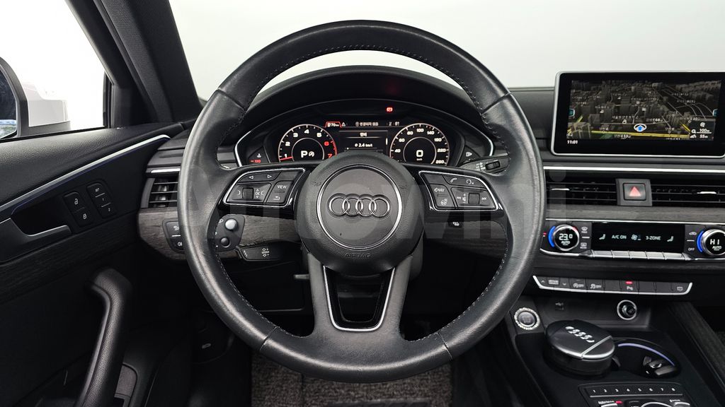 Audi A4 (B9) 40 TFSI Premium — снимка 13
