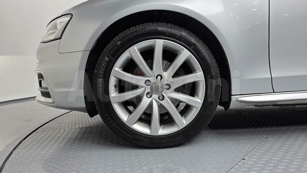 Audi New A4 35 TDI Quattro Dynamic B8 — снимка 5
