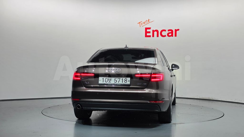 Audi A4 (B9) 30 TDI — снимка 4