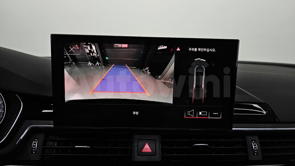 Audi A4 (B9) 40 TFSI Premium — снимка 14