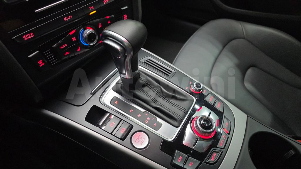 Audi New A4 2.0 TDI dynamic B8 — снимка 9