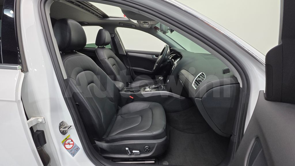 Audi New A4 2.0 TDI dynamic B8 — снимка 10