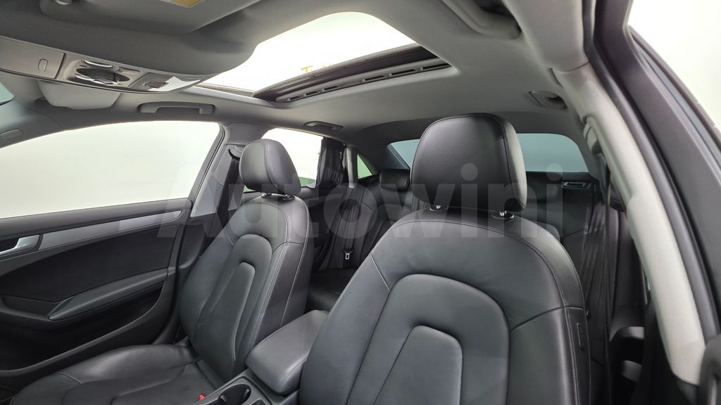 Audi New A4 2.0 TDI dynamic B8 — снимка 11