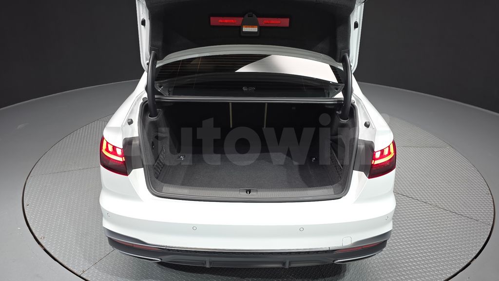 Audi A4 (B9) 40 TFSI Premium — снимка 20