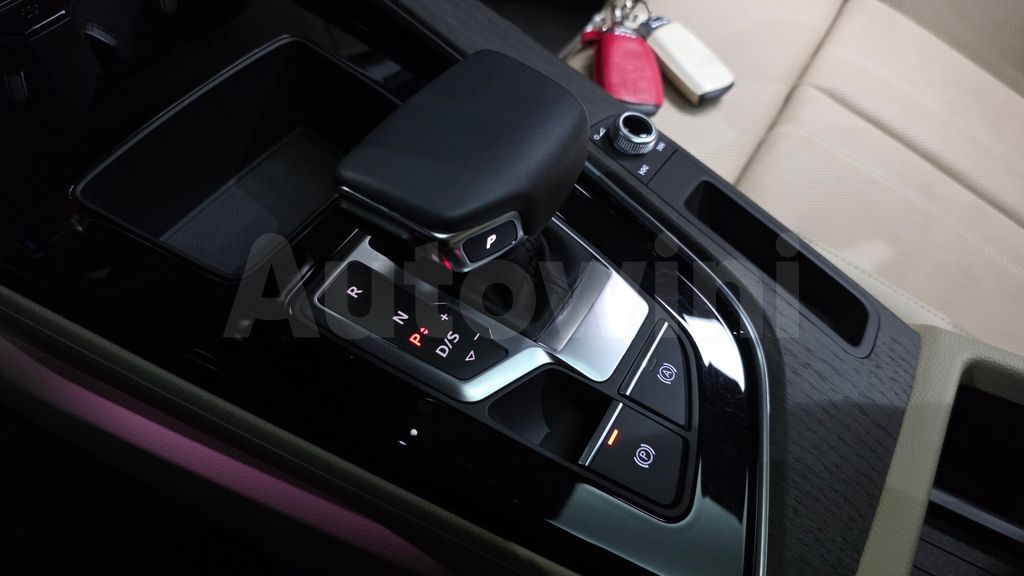 Audi A4 (B9) 40 TFSI Premium — снимка 9