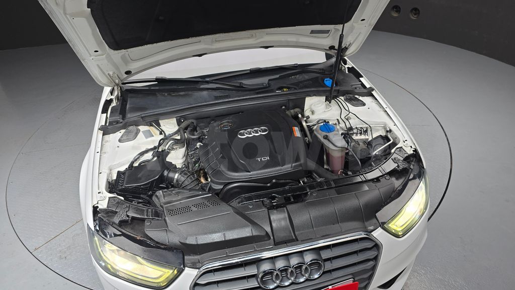 Audi New A4 2.0 TDI B8 — снимка 6