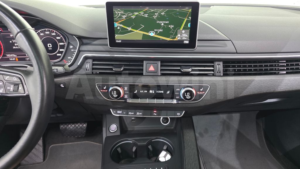 Audi A4 (B9) 40 TFSI Premium — снимка 16