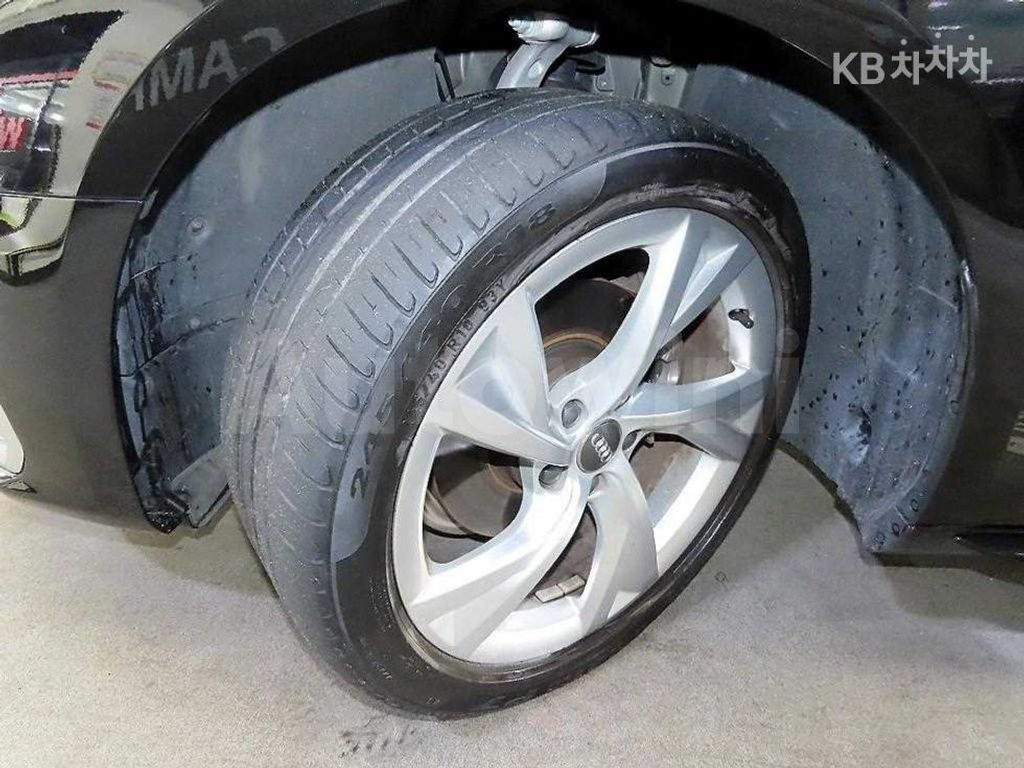 Audi A4 (B9) 40 TFSI Premium — снимка 20