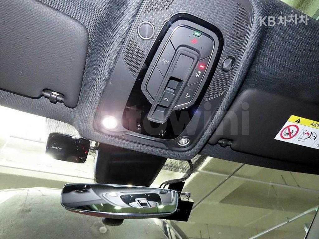 Audi A4 (B9) 40 TFSI Premium — снимка 17