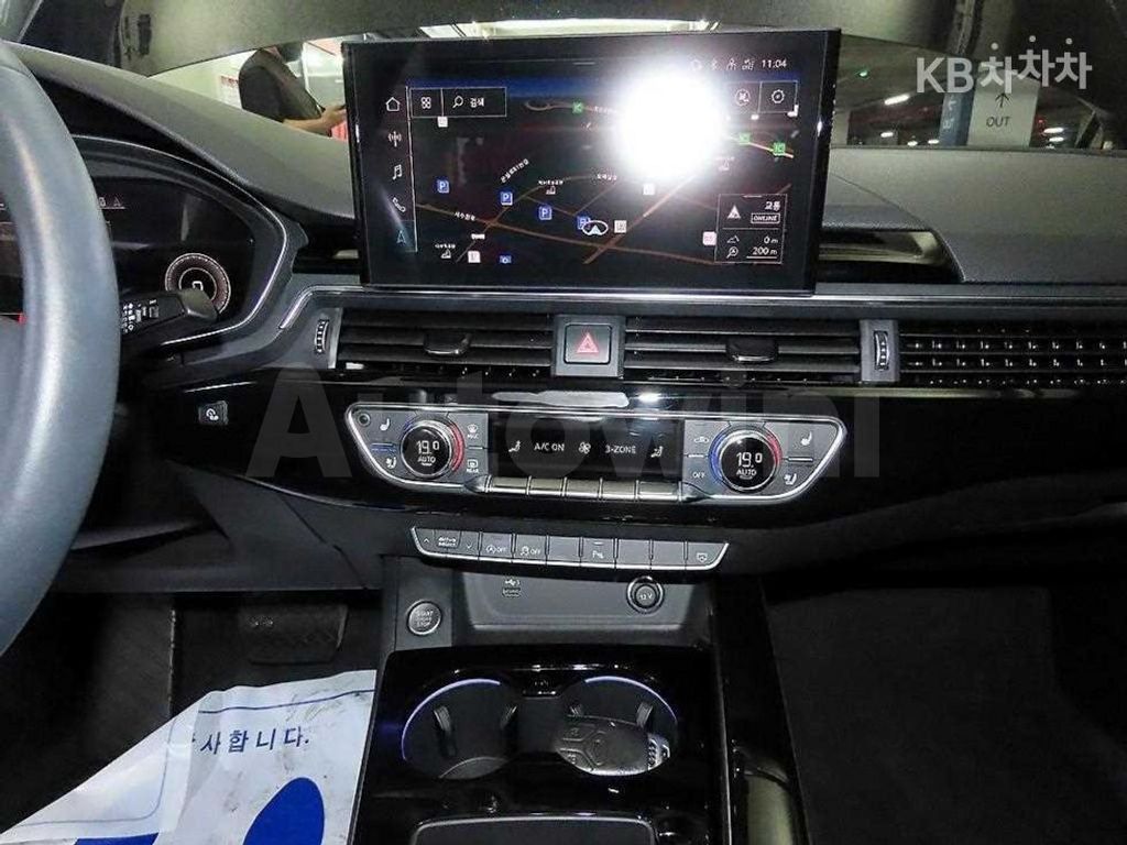 Audi A4 (B9) 40 TFSI Premium — снимка 11