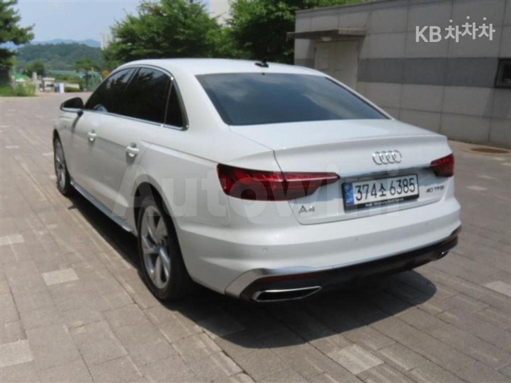 Audi A4 (B9) 40 TFSI Premium — снимка 4