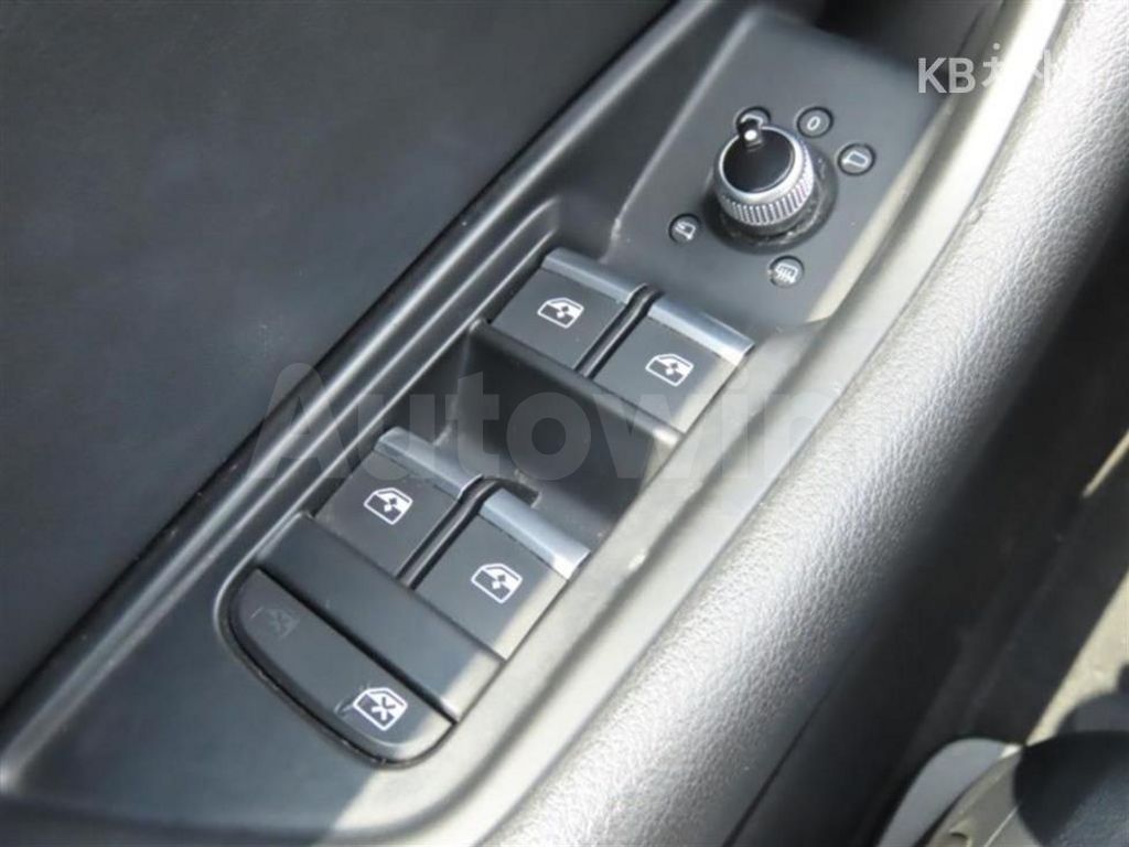 Audi A4 (B9) 40 TFSI Premium — снимка 12