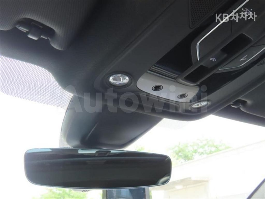 Audi A4 (B9) 40 TFSI Premium — снимка 10