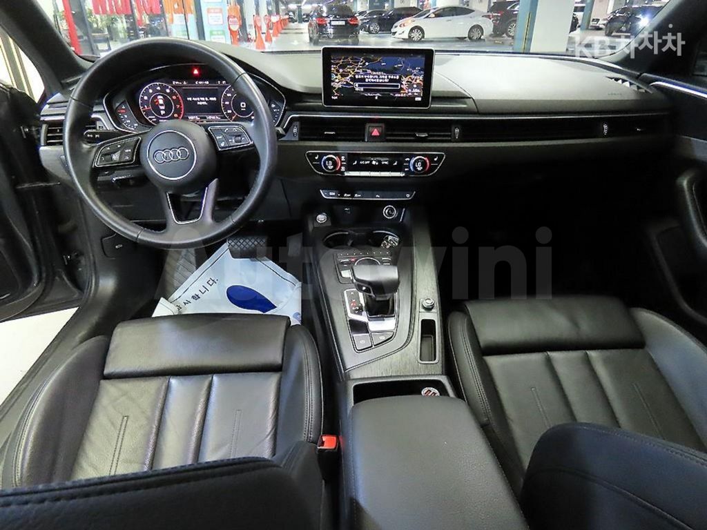 Audi A4 (B9) 40 TFSI - — снимка 10