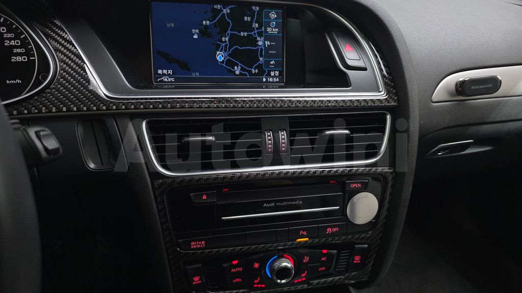 Audi New A4 2.0 TFSI Quattro Dynamic B8 — снимка 14