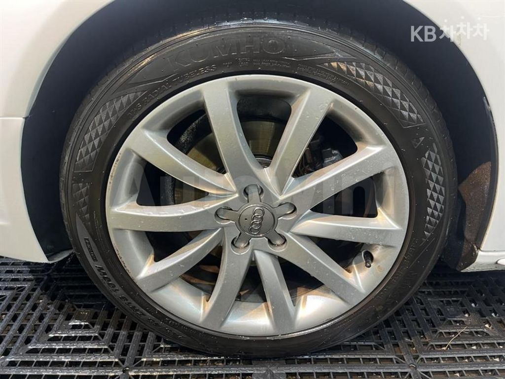 Audi A4 35 TDI Quattro Prestige B8 — снимка 19