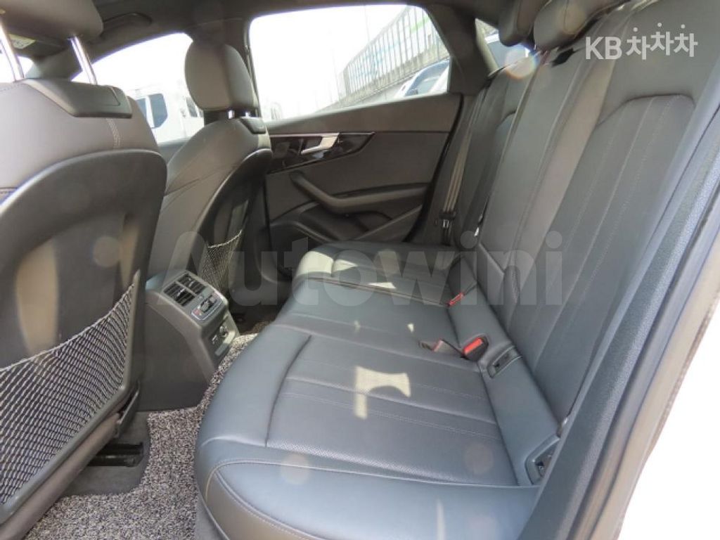 Audi A4 (B9) 40 TFSI Premium — снимка 7