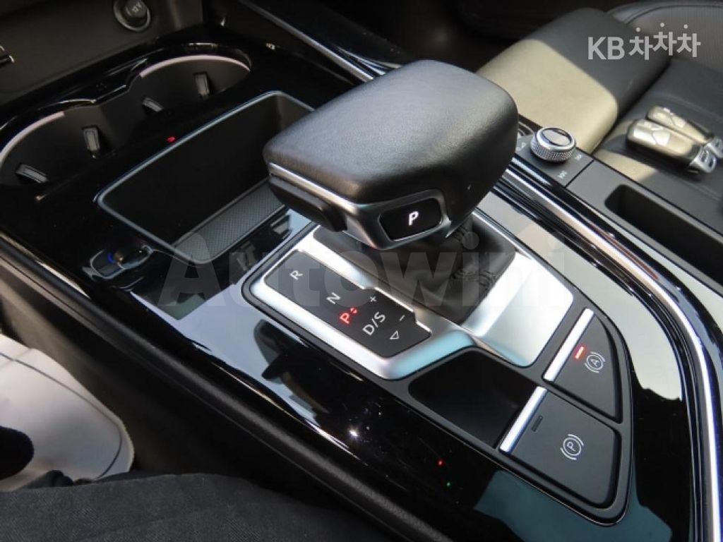 Audi A4 (B9) 40 TFSI Premium — снимка 14
