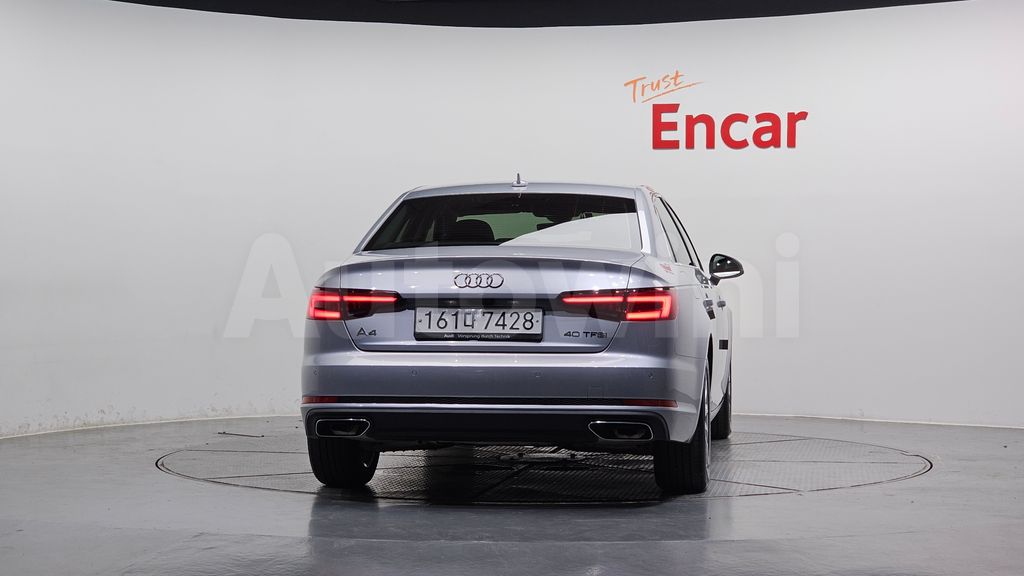 Audi A4 (B9) 40 TFSI — снимка 4