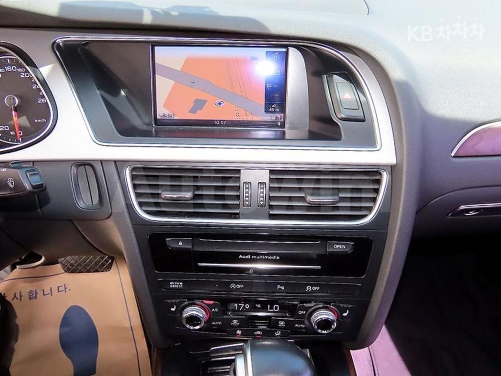 Audi A4 35 TDI Quattro B8 — снимка 13