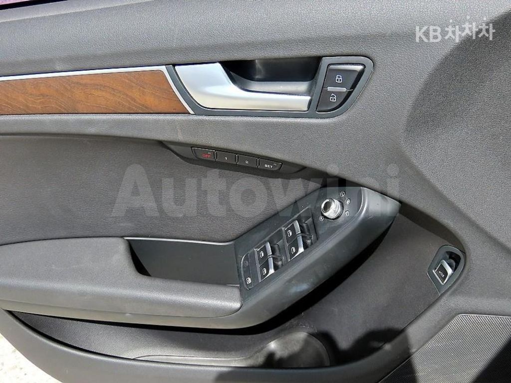Audi A4 35 TDI Quattro B8 — снимка 11