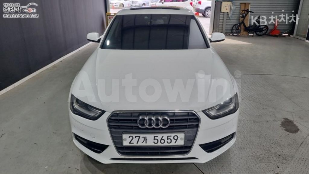 Audi A4 2.0 TDI (13Y~) — снимка 3