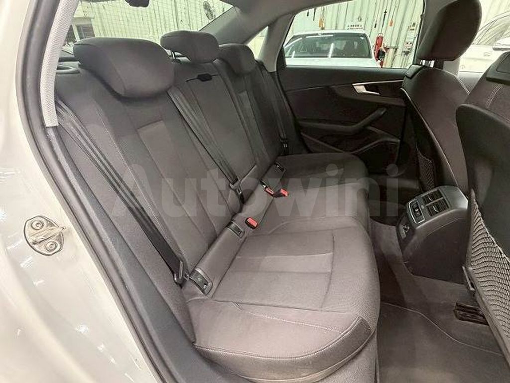 Audi A4 — снимка 10