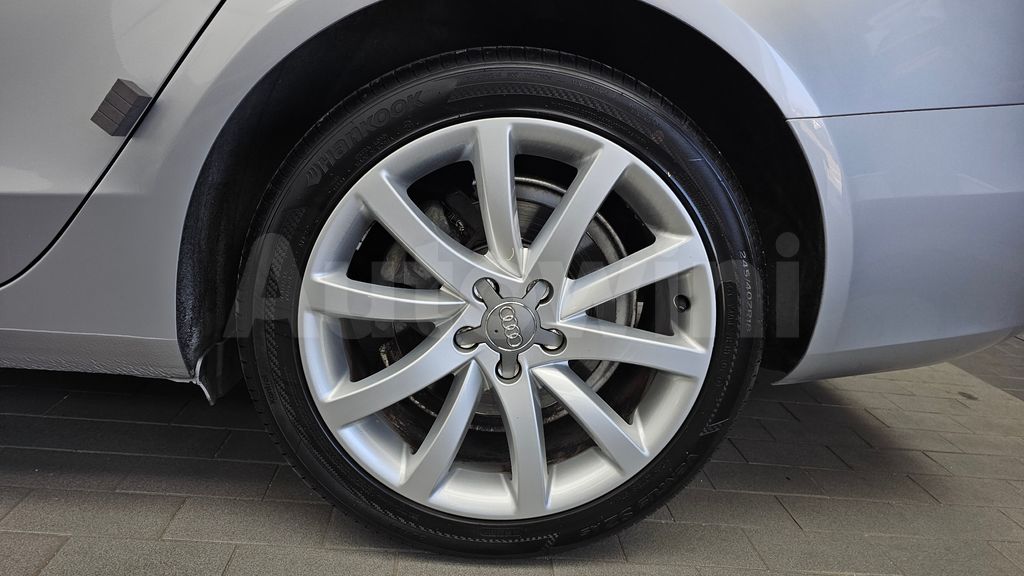 Audi New A4 30 TDI Dynamic B8 — снимка 5