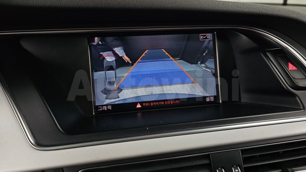 Audi New A4 30 TDI Dynamic B8 — снимка 15