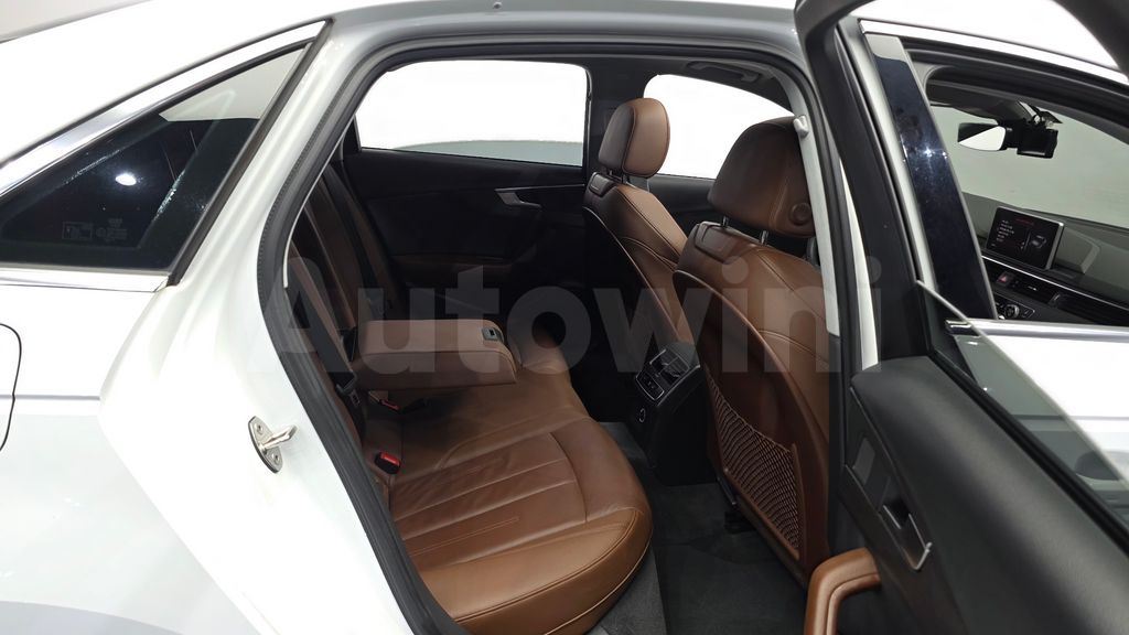 Audi A4 (B9) 35 TDI Quattro Premium — снимка 11
