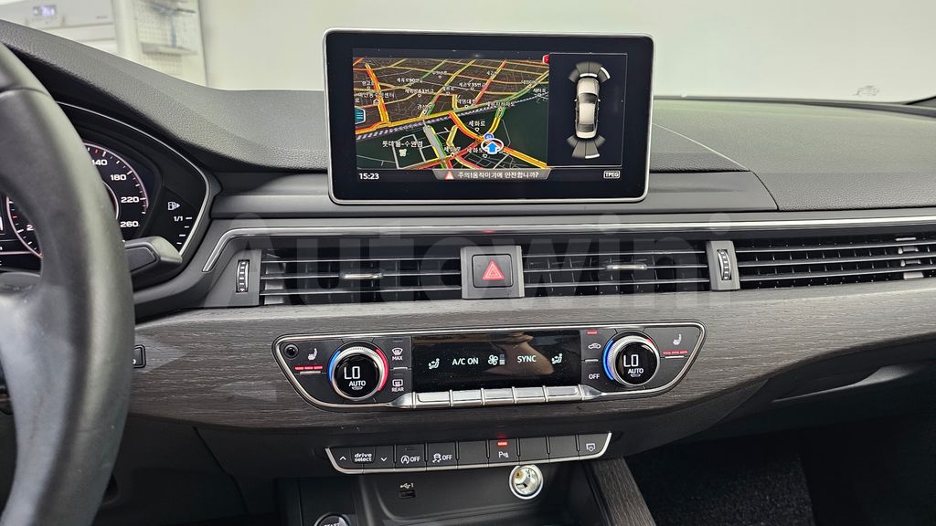 Audi A4 (B9) 40 TFSI Premium — снимка 14