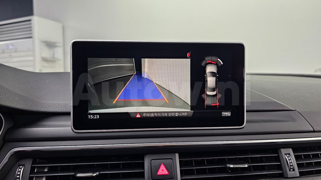 Audi A4 (B9) 40 TFSI Premium — снимка 15