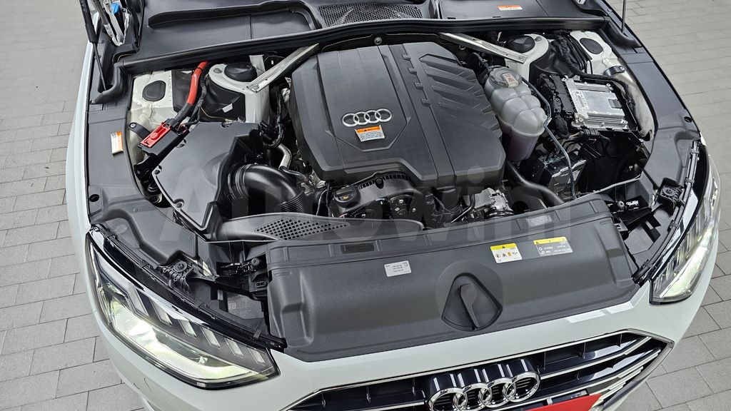 Audi A4 (B9) 40 TFSI — снимка 6