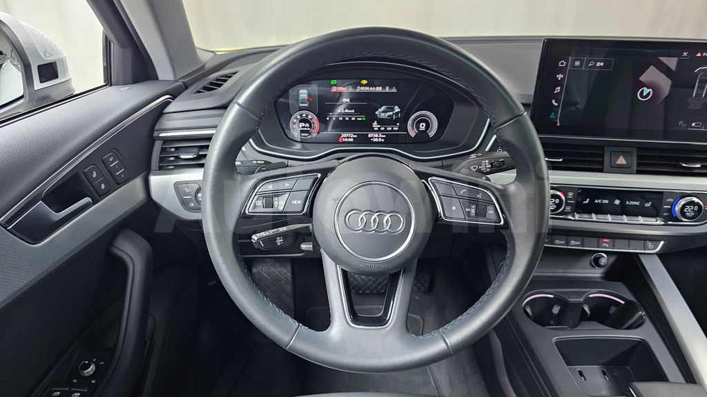 Audi A4 (B9) 40 TFSI — снимка 13