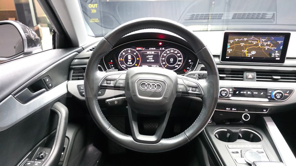 Audi A4 (B9) 30 TDI — снимка 13