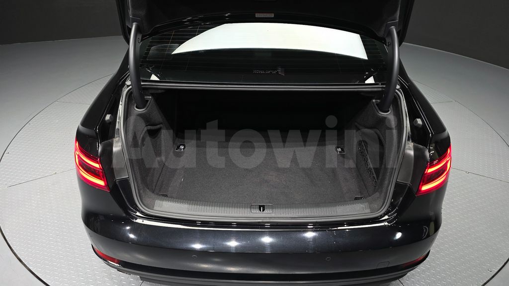 Audi A4 (B9) 30 TDI — снимка 20