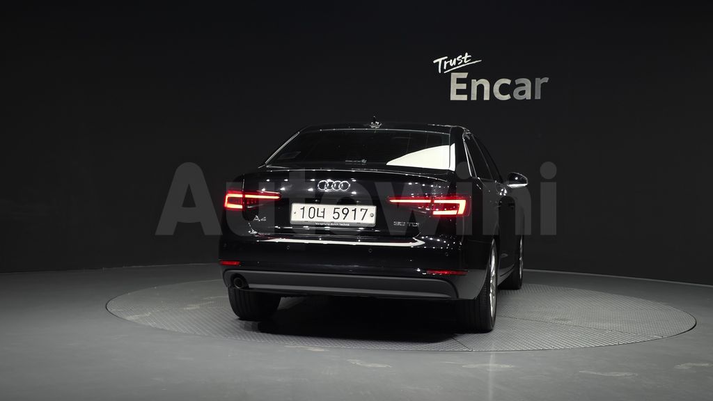 Audi A4 (B9) 30 TDI — снимка 4