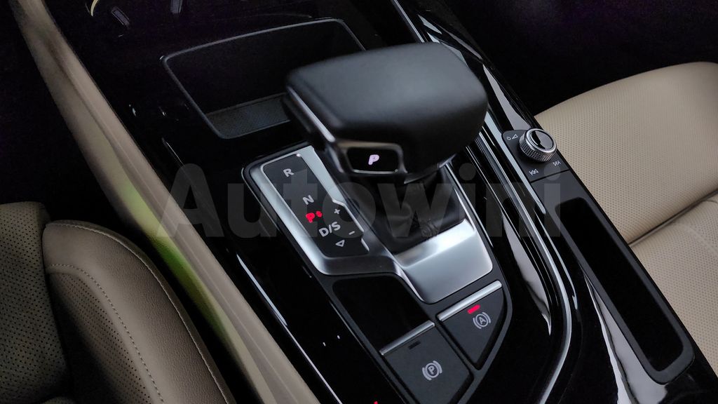 Audi A4 (B9) 40 TFSI Premium — снимка 9