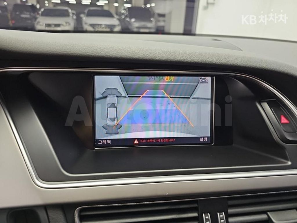 Audi A4 2.0 TFSI Quattro Dynamic B8 — снимка 15