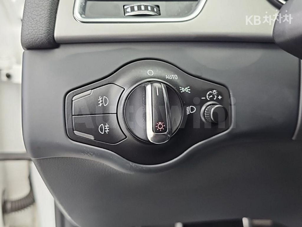 Audi A4 2.0 TFSI Quattro Dynamic B8 — снимка 18