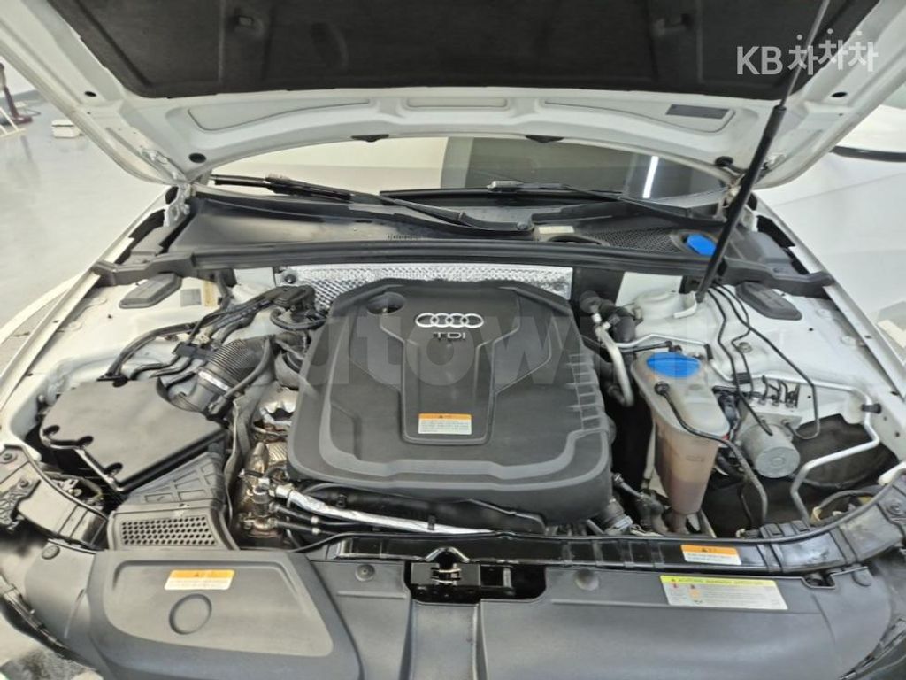 Audi A4 35 TDI Quattro Dynamic B8 — снимка 5