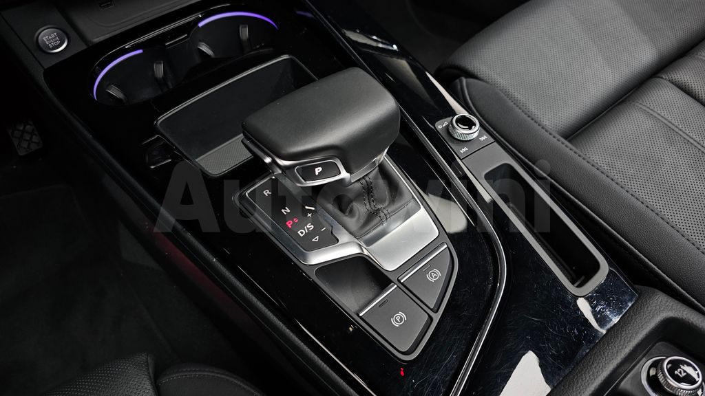 Audi A4 (B9) 40 TDI Quattro Premium — снимка 11