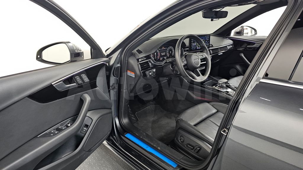 Audi A4 (B9) 40 TDI Quattro Premium — снимка 12