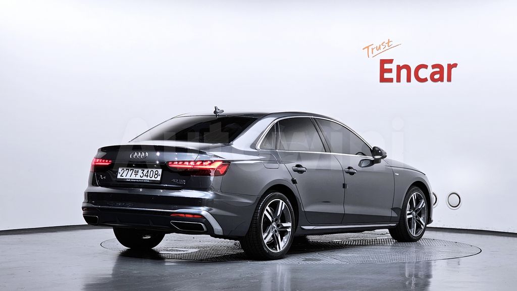 Audi A4 (B9) 40 TDI Quattro Premium — снимка 3