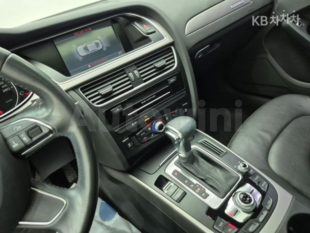 Audi A4 2.0 TFSI Quattro B8 — снимка 10