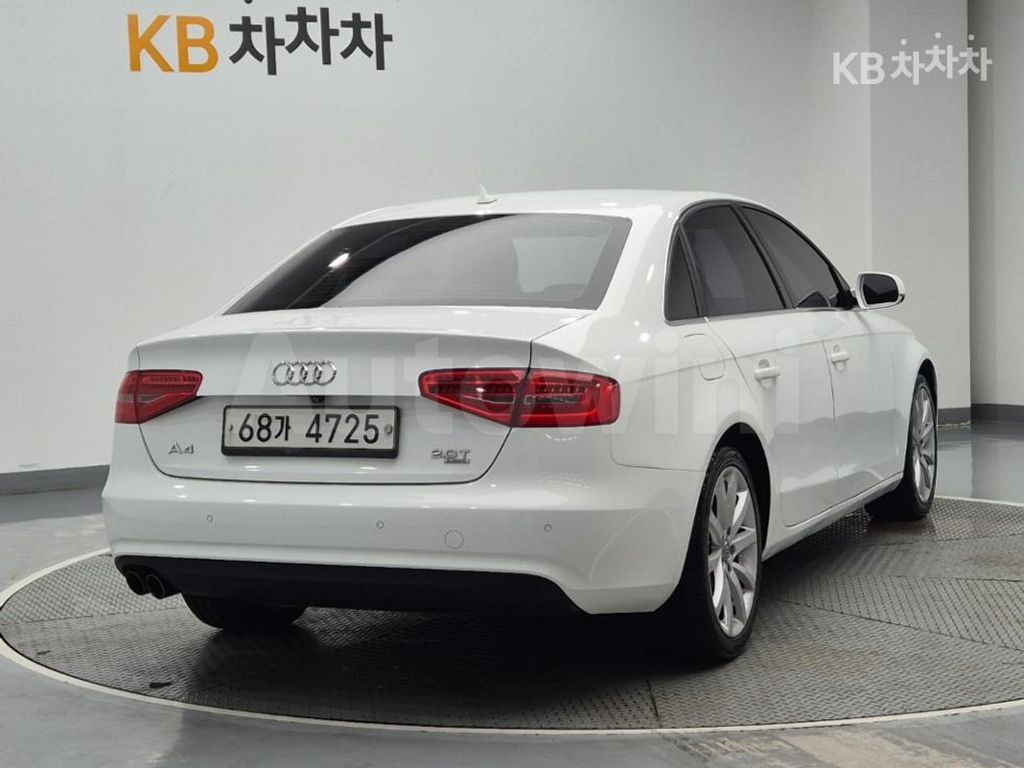 Audi A4 2.0 TFSI Quattro B8 — снимка 3