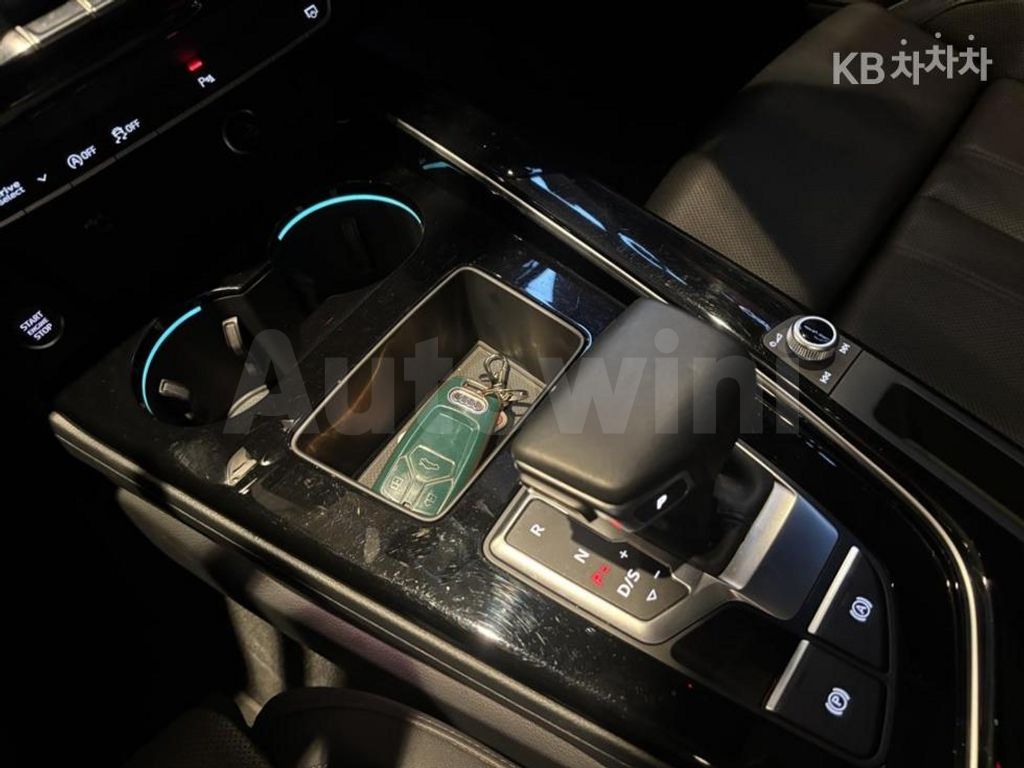 Audi A4 (B9) 35 TDI Premium — снимка 14