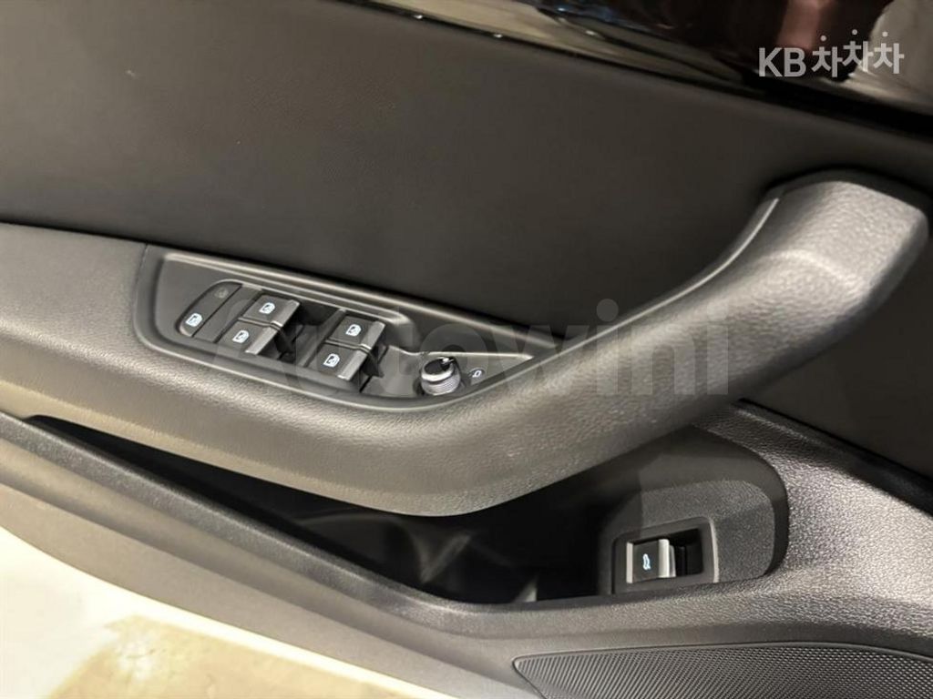 Audi A4 (B9) 35 TDI Premium — снимка 8