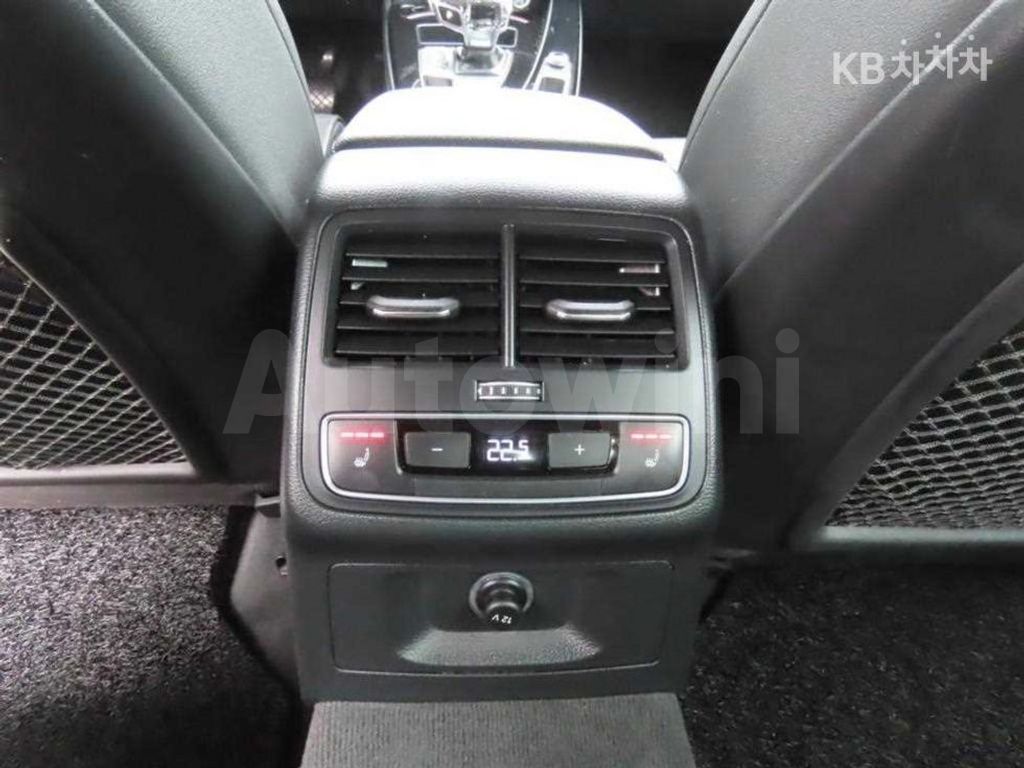 Audi A4 (B9) 40 TFSI Premium — снимка 7